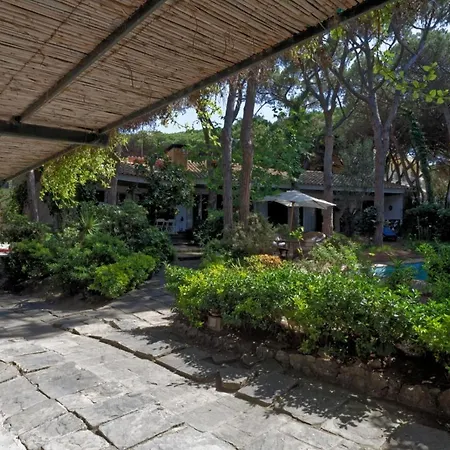 Casa Barjau Nyaraló *