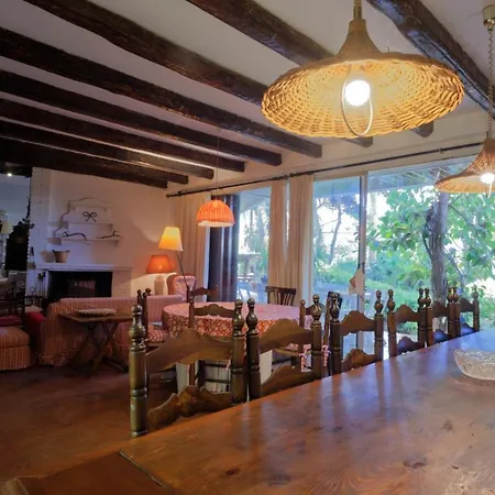 Casa Barjau * Castelldefels